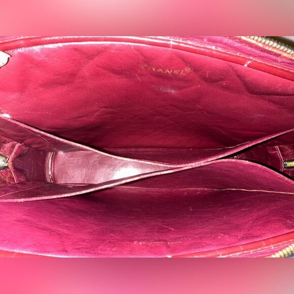 Vintage Chanel Quilted Matelasse Shoulder Bag - Picture 7 of 15